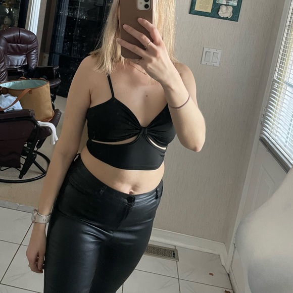Cut Out Sexy Black Top | Size S - Picture 1 of 4